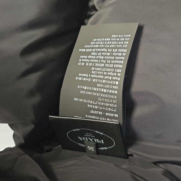 Prada Down Vest 36/S - Picture 4 of 8